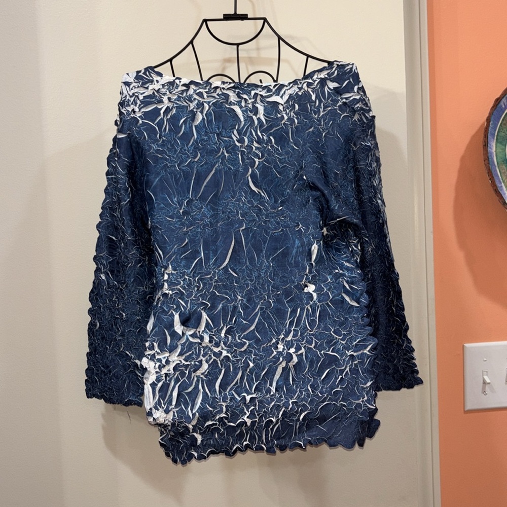 Origami Magic Scarf One Size Fits All Elegant Dark Blue & White FREE SHIPPING - Picture 2 of 5